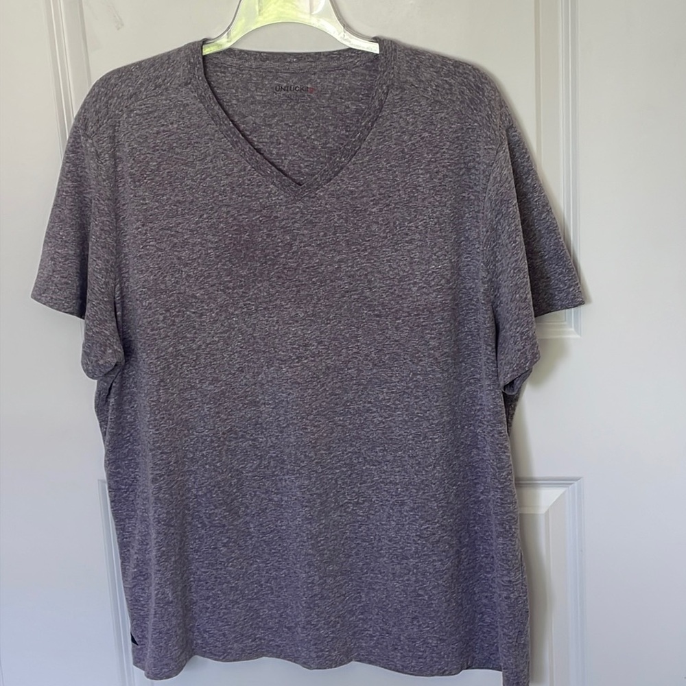 UnTuckIt Purple Heathered VNeck Tee XXXL